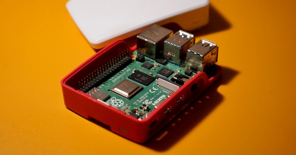 I Built a Pi-hole NAS Combo for $60: Here Is What Happened - raspberry pi nas home server no subscription